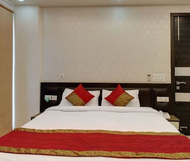 OYO Rooms Hotel Atithee Residency