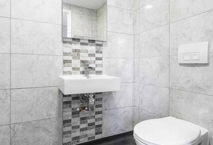 Пансион Blue Star House