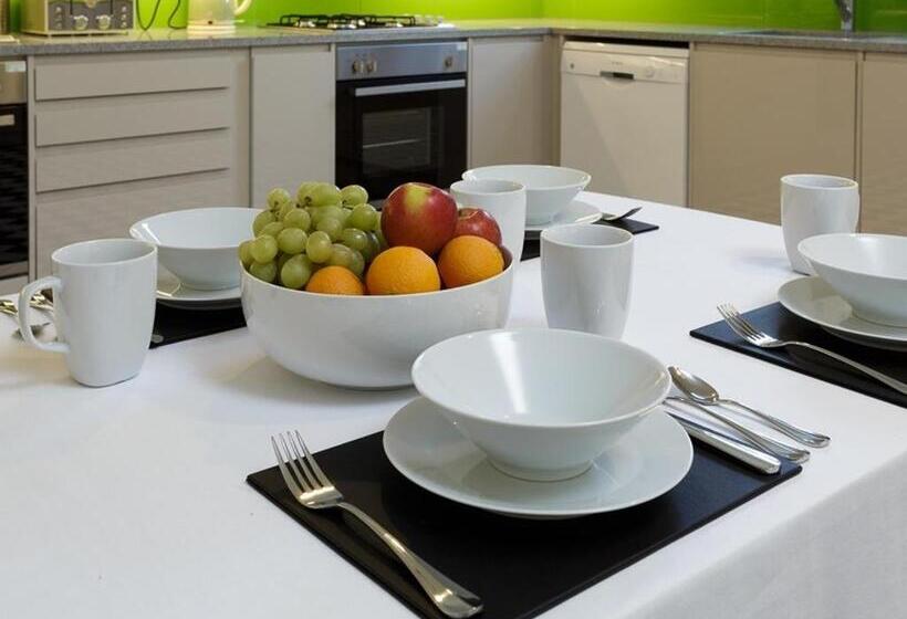 Пансион Blue Star House