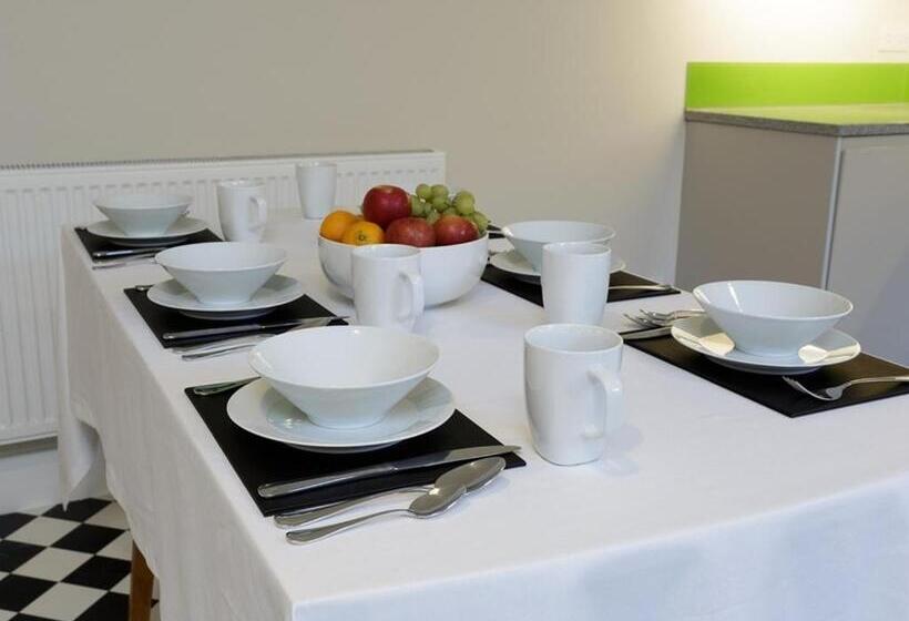 Пансион Blue Star House