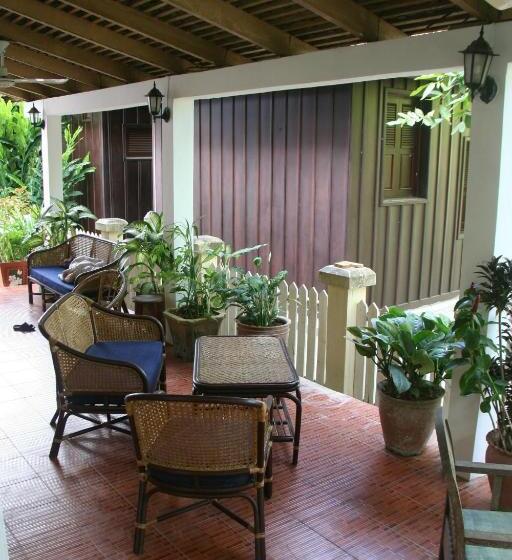 بنسيون Cold River