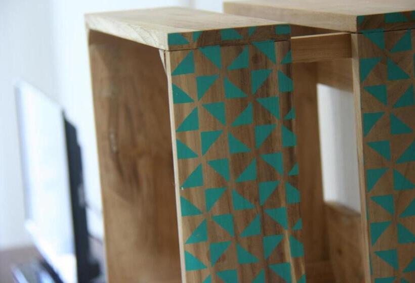 بنسيون Cold River