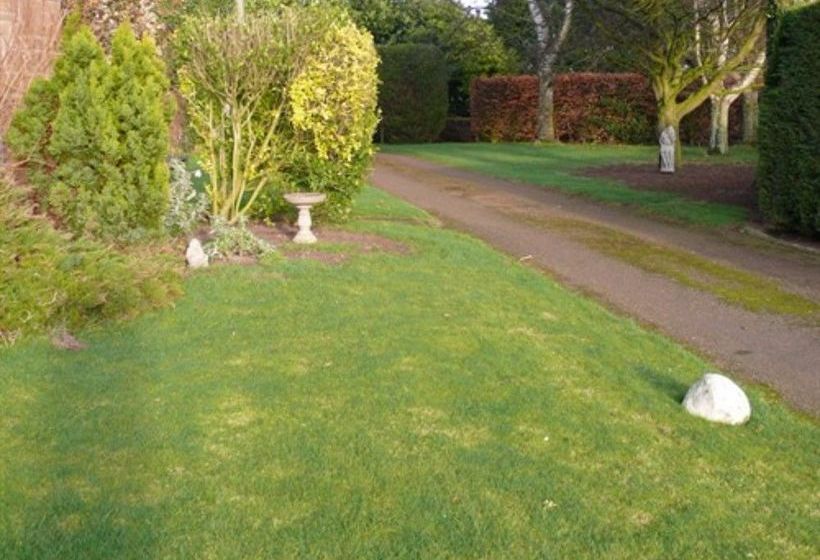 ペンション Hay Farm House