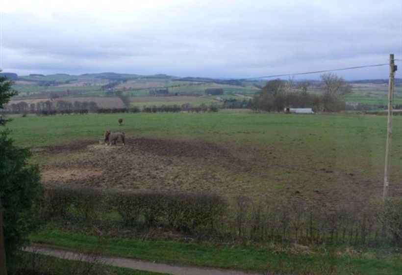 ペンション Hay Farm House