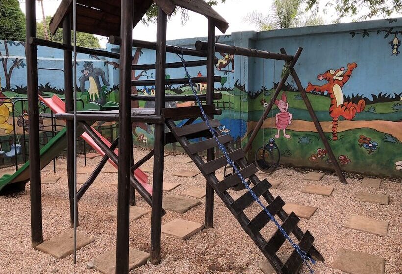 膳宿费 House On York