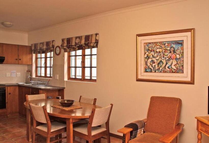 פנסיון Red Mountain House