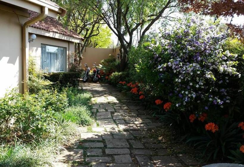 膳宿费 Royal Ridge Guest House