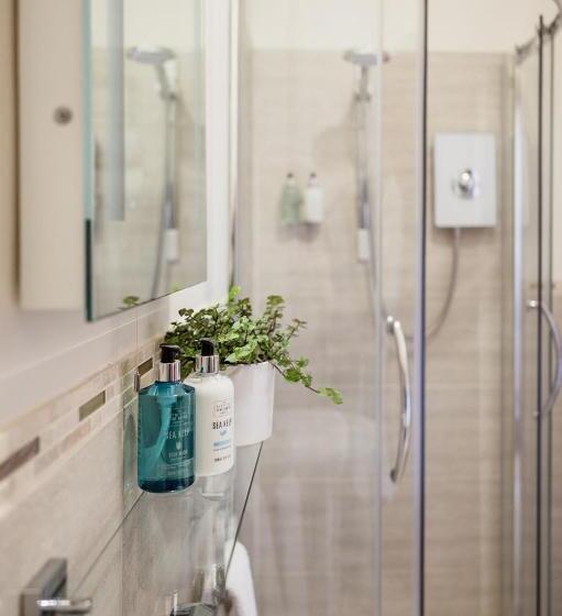 Пансион Strathallan Bed And Breakfast