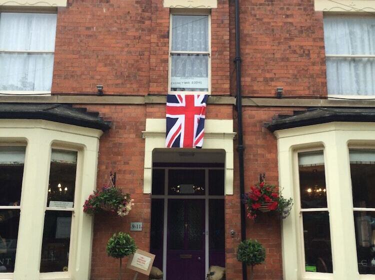 פנסיון The Claremont