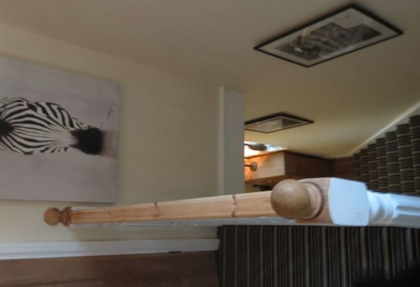 ペンション The Landings @ 83