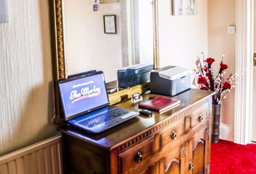 پانسیون The Morley Guest House