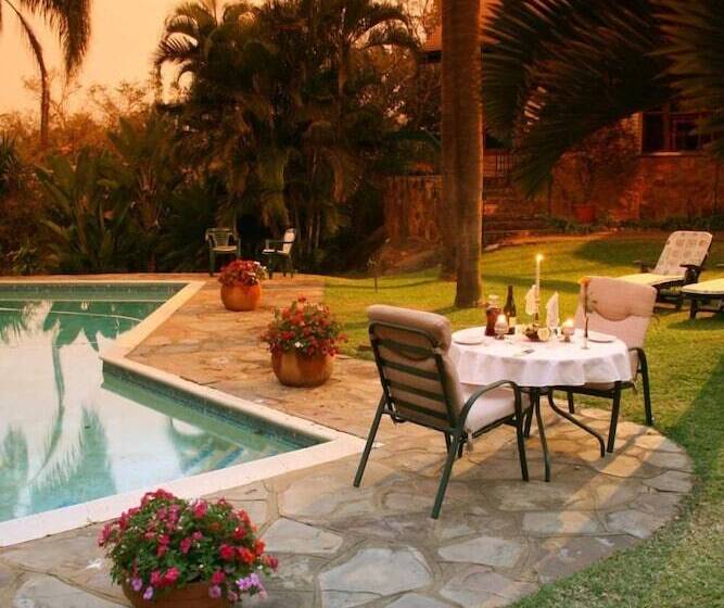 Пансион The Palms Guesthouse