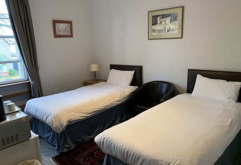 Пансион The Red House