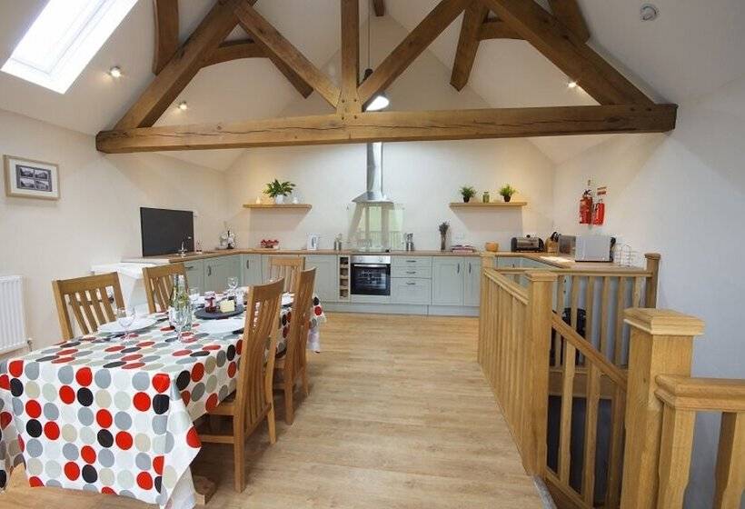 פנסיון Tynrhyd Retreat