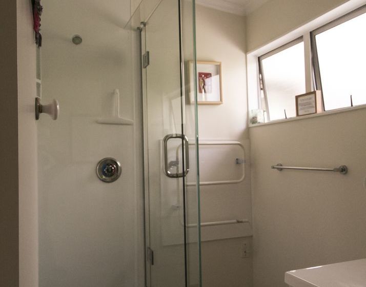 Plum Tree House And Quince Cottage