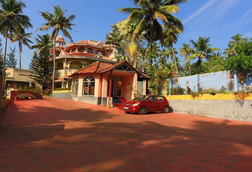 استراحتگاه Thiruvambadi Beach Retreat