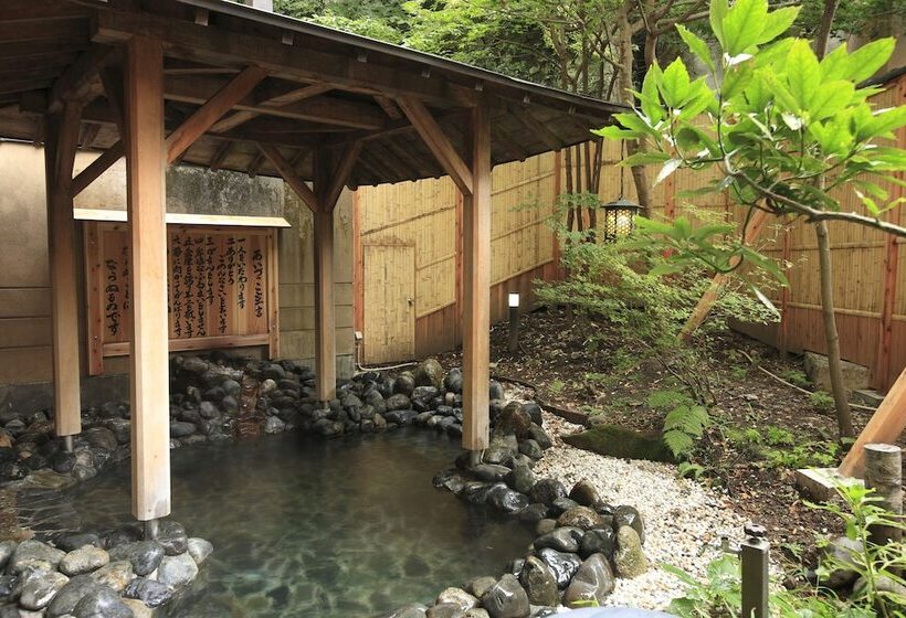 ريوكان Kutsurogijyuku Shintaki