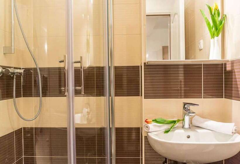 Split Allure Apartments