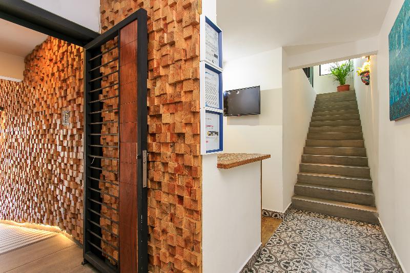 Studio 30 Condhotel By Nah Hotels