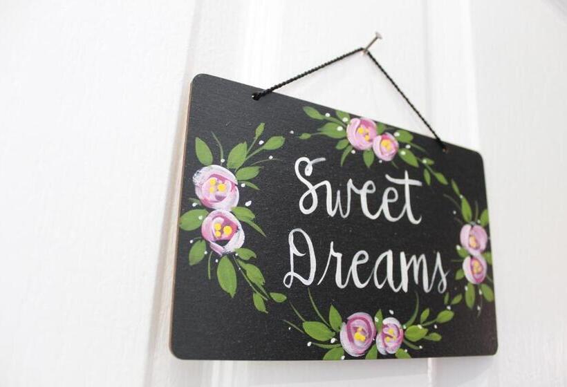 Sweet Dreams B&b La