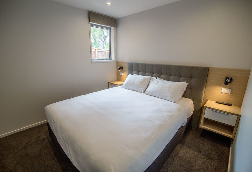 Te Anau Deluxe Apartments