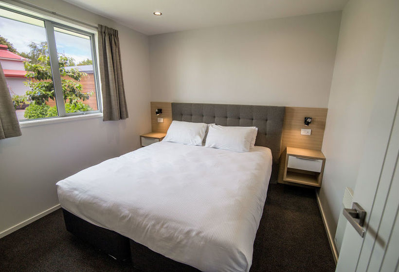 Te Anau Deluxe Apartments