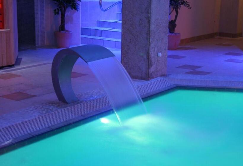 The Cliff Hotel & Spa