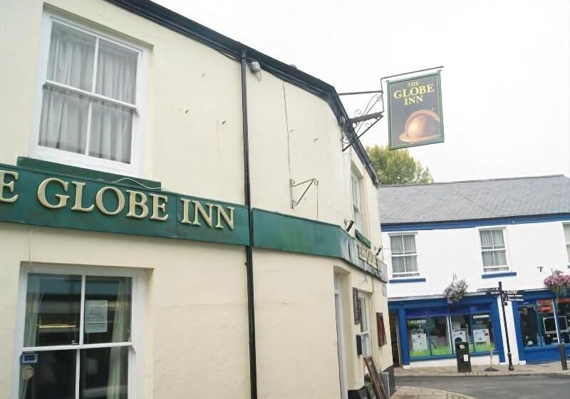 The Globe Inn