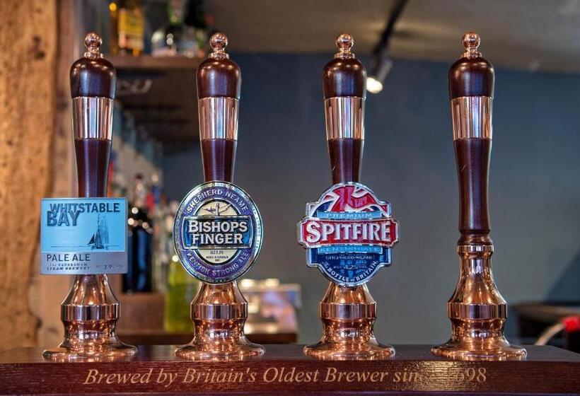 The Ostrich Inn Colnbrook London Heathrow