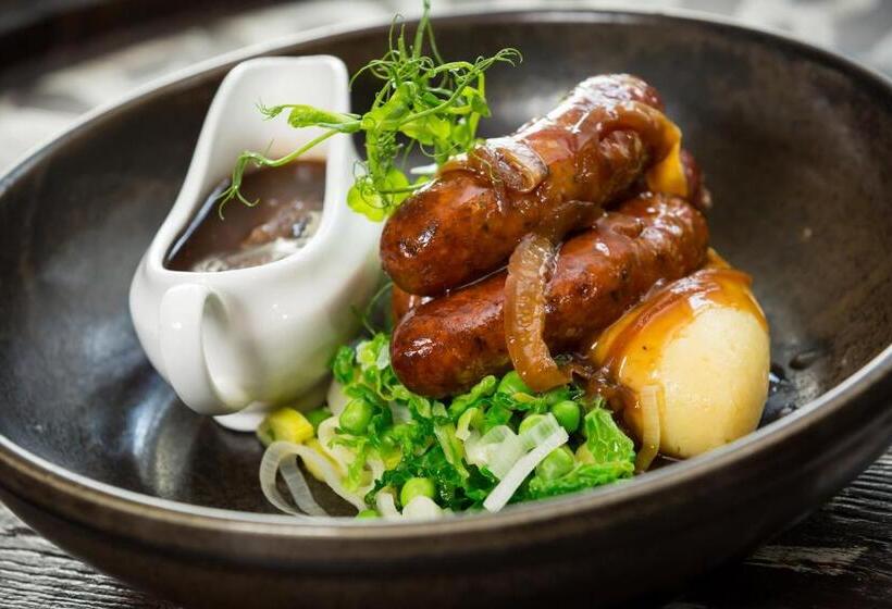 The Ostrich Inn Colnbrook London Heathrow