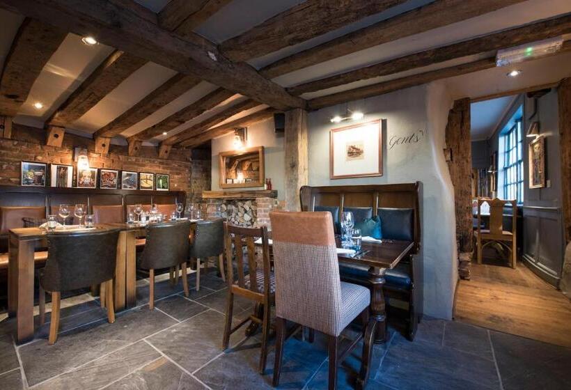 The Ostrich Inn Colnbrook London Heathrow