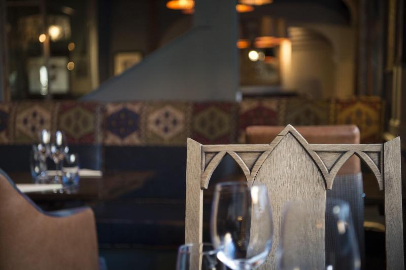 The Ostrich Inn Colnbrook London Heathrow