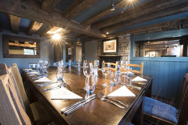 The Ostrich Inn Colnbrook London Heathrow