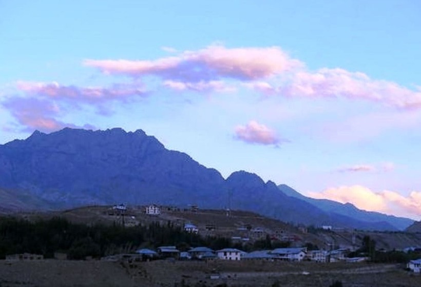 Tih Hotel Caravan Sarai