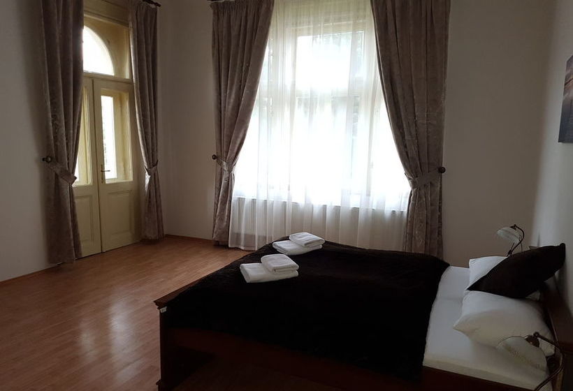 Villa Sofia Apartments