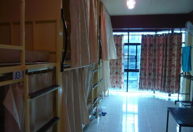 فندق صغير 168 Chiang Mai Guesthouse