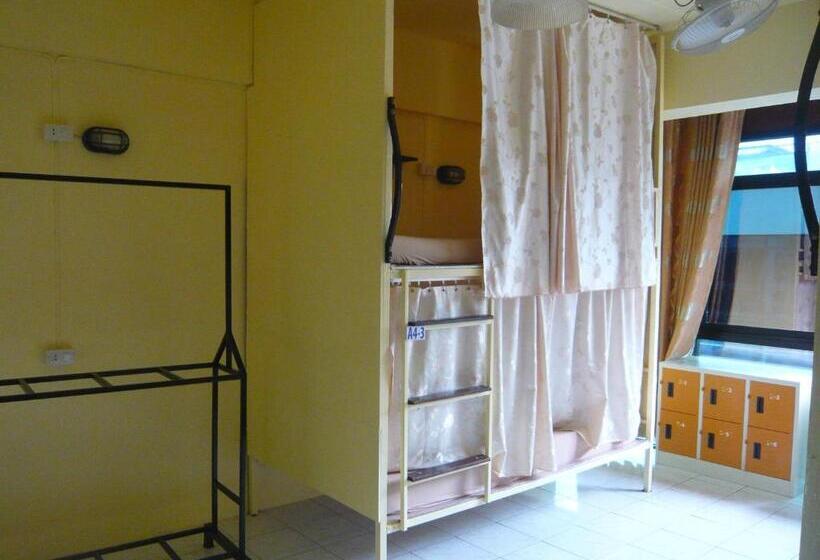 فندق صغير 168 Chiang Mai Guesthouse