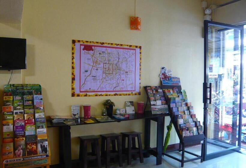 فندق صغير 168 Chiang Mai Guesthouse