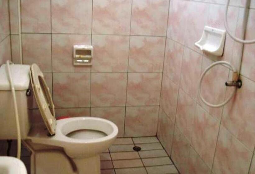 旅馆 Baan Bua Guest House