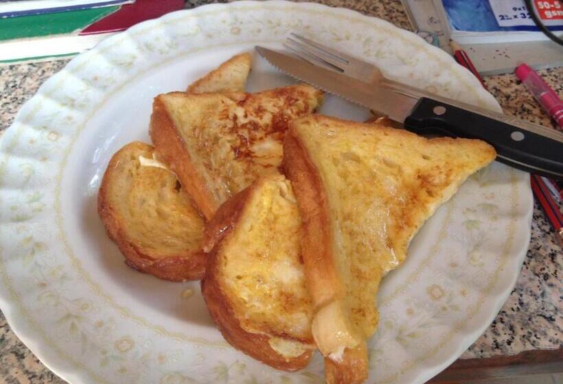 旅馆 Baan Bua Guest House