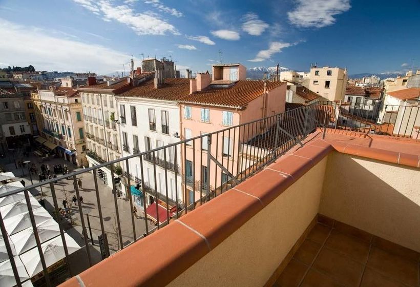 Suites Coronell d'En Vila