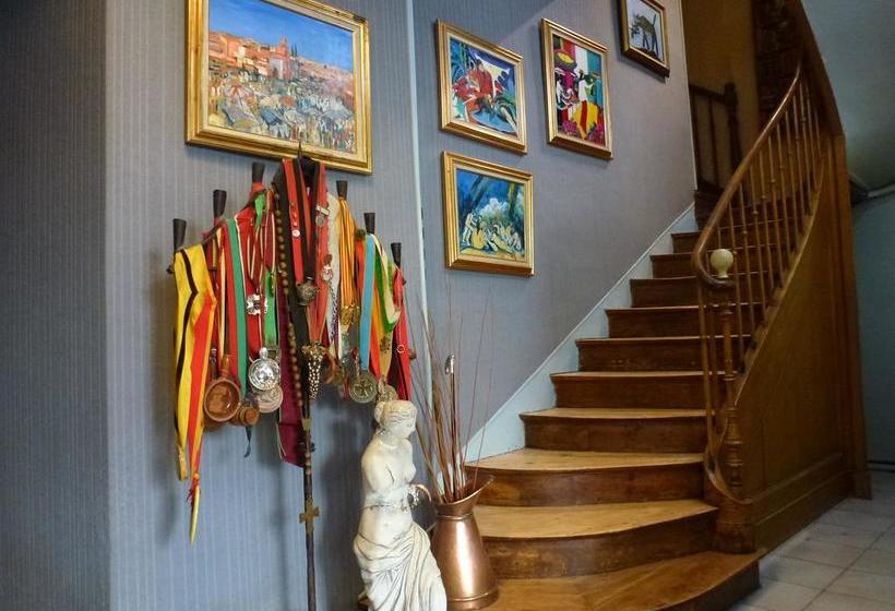 Bed and Breakfast Au Nid De La Madeleine