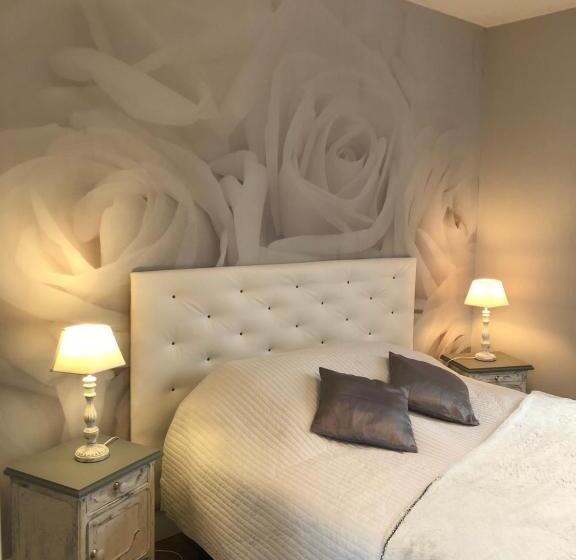 ベッドアンドブレックファースト Chalet Des Palmiers