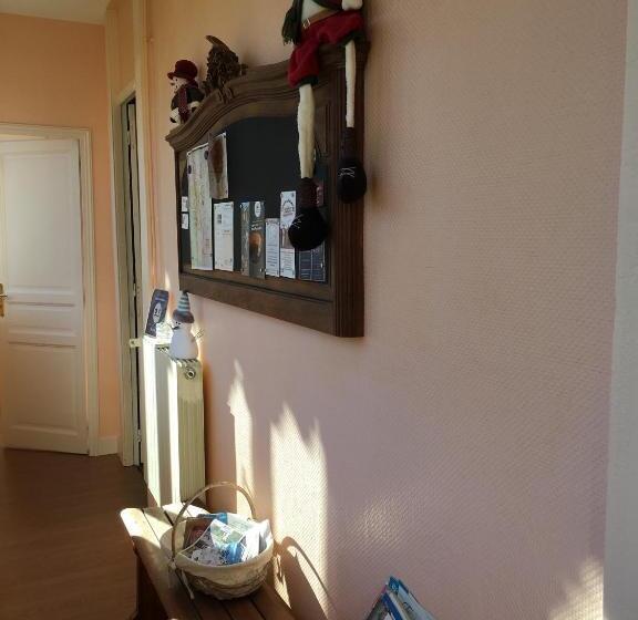 ベッドアンドブレックファースト Chalet Des Palmiers