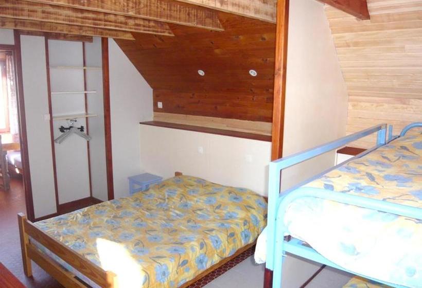 Chalet Charmant Au Tholy Avec Piscine Partagee