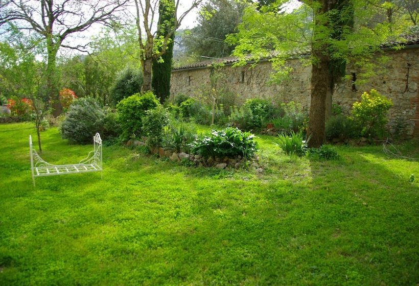 Bed and Breakfast Château De Peyralade