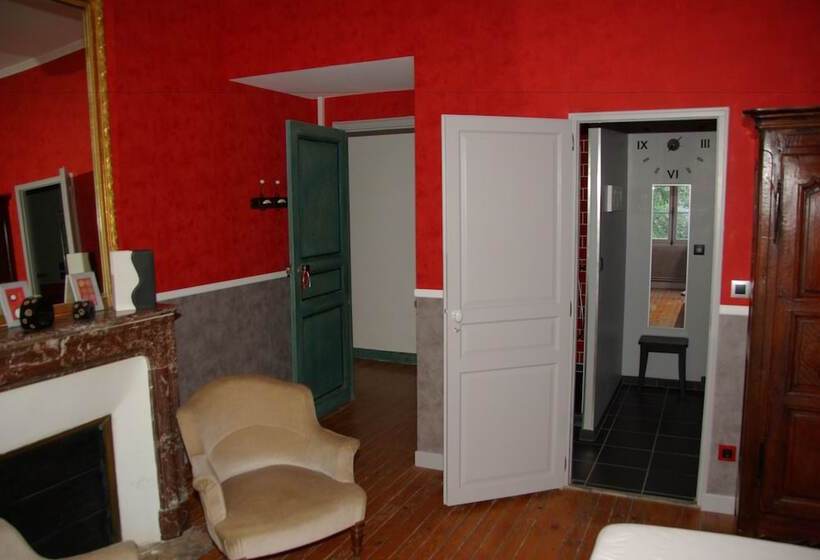 Bed and Breakfast Château De Peyralade