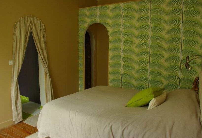 Bed and Breakfast Château De Peyralade