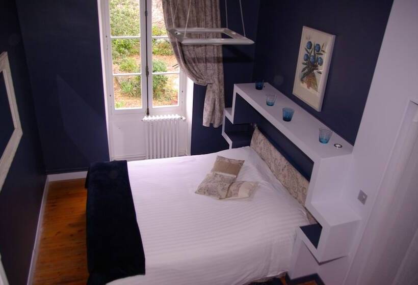 Bed and Breakfast Château De Peyralade