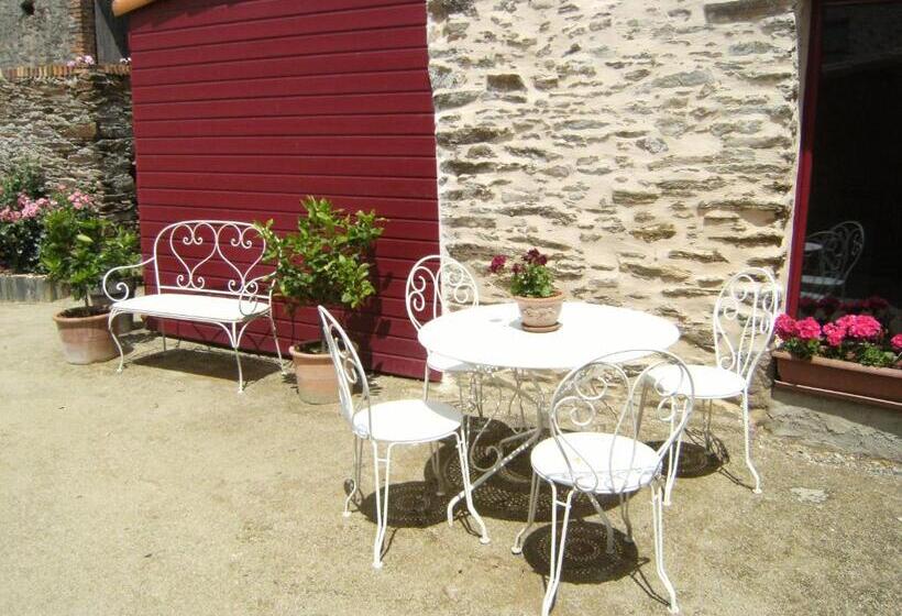 مبيت وإفطار Domaine Du Fief Aux Dames